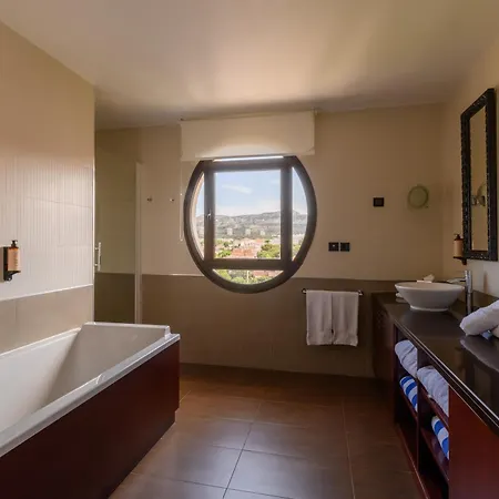 Massalia 4* Marsella